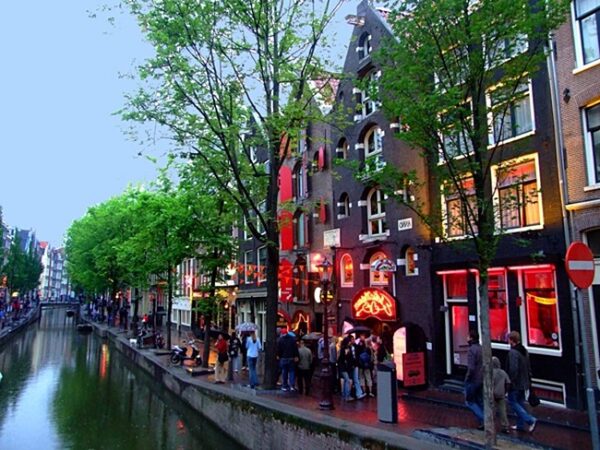 Автобус Киев Амстердам