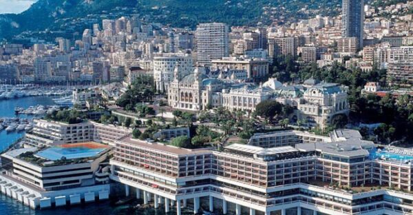 Автобус Львов Монако